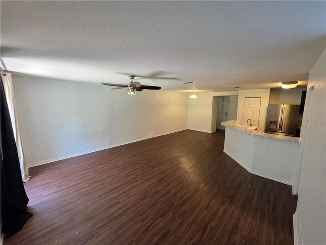 Building Photo - 3018 Royal Tuscan Ln
