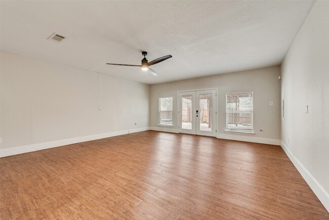 Building Photo - 1817 Crooked Ln