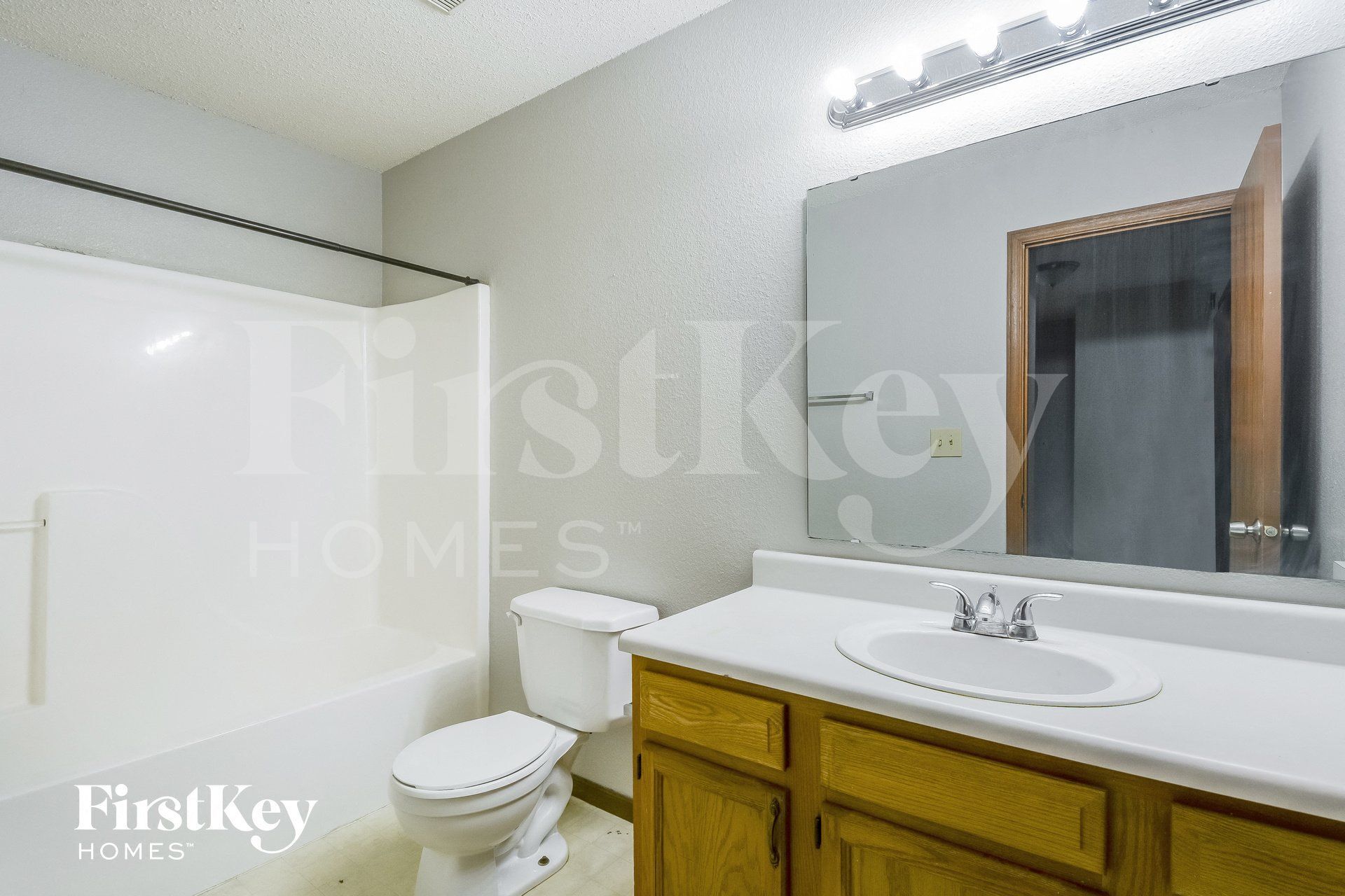 Building Photo - 5742 Ensley Ct