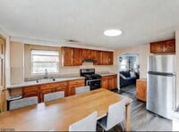 Building Photo - 327 Stover Ave
