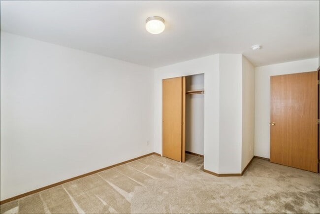 Building Photo - 3bd/2ba Marysville House