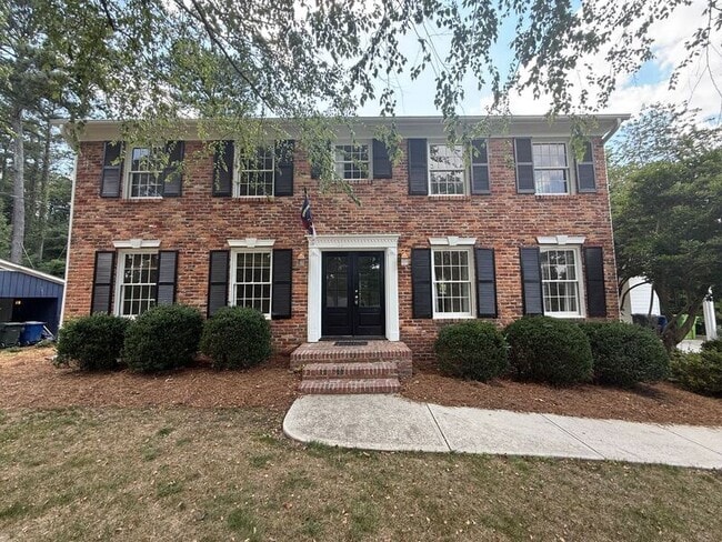 Building Photo - 5017 Sandlewood Dr