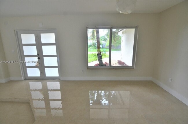 Building Photo - 10820 SW 126th St