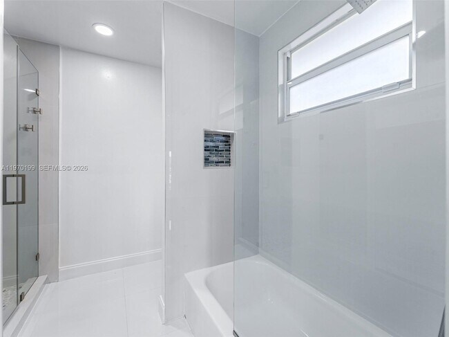 Building Photo - 10281 NW 32nd St