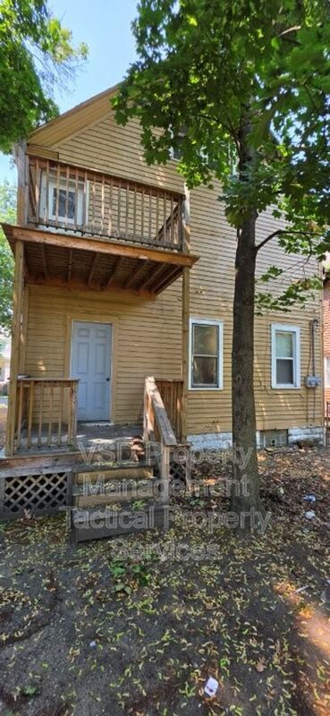 Building Photo - 1583 E 84th St