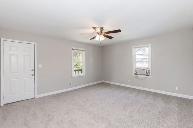 Building Photo - Corner Lot Two Bedroom Home