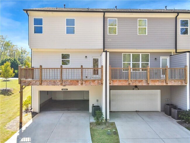 Building Photo - 1274 Ainsworth Alley