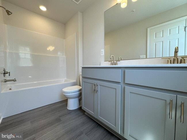 Building Photo - 45714 N Maxine Wy