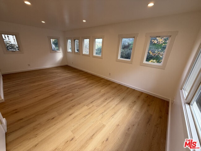 Building Photo - 2232 Laurel Canyon Blvd