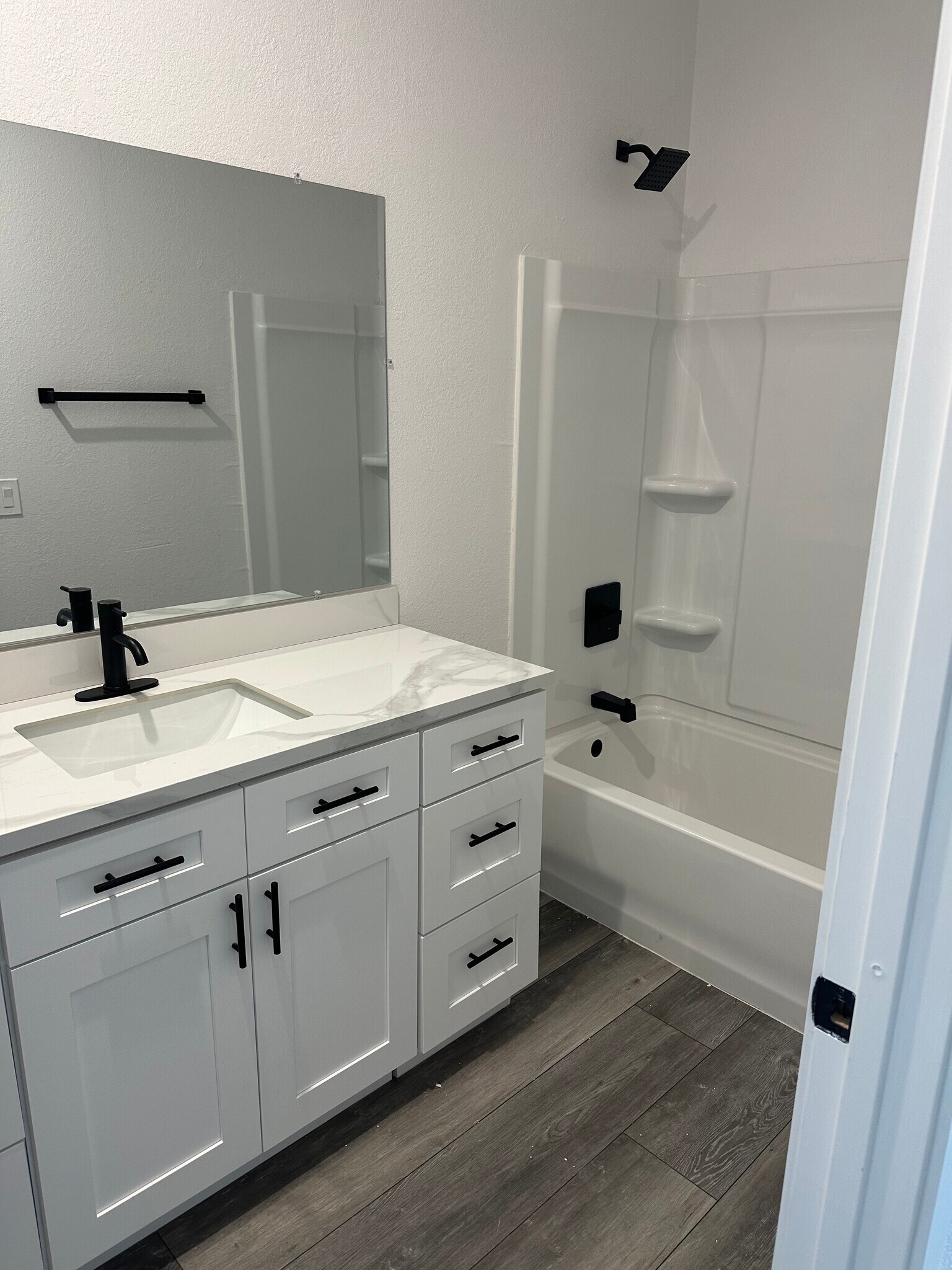 Building Photo - 16049 S Yava Rd