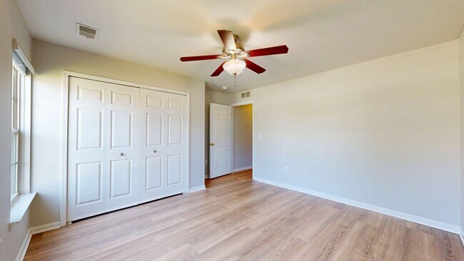 Building Photo - 1376 Addington Ln