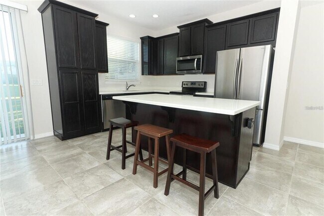 Building Photo - 3557 Brighton Park Cir
