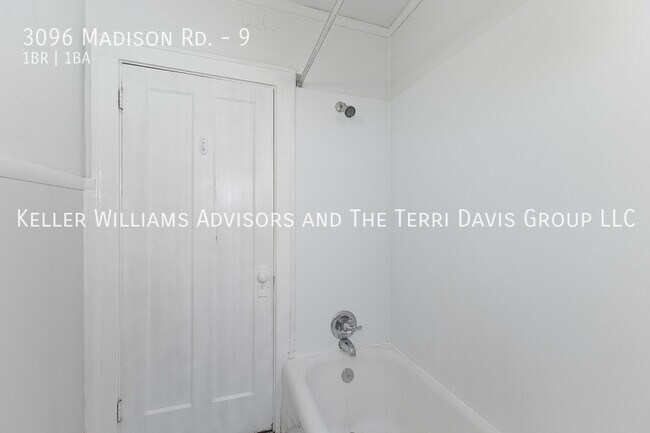 Building Photo - 3096 Madison Rd