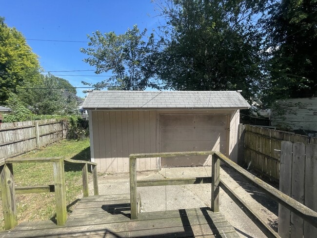 Building Photo - 4208 Asbury Dr