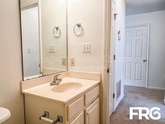 Building Photo - 4270 Williamsbrook Ln