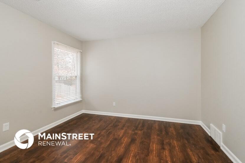 Building Photo - 2231 Oak Hollow Ln