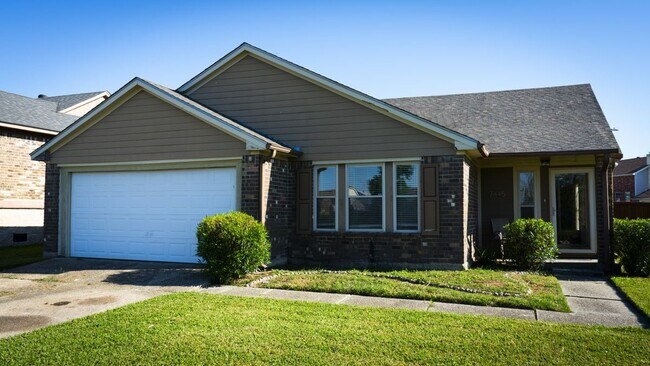 Primary Photo - 7445 Endeavors Ct