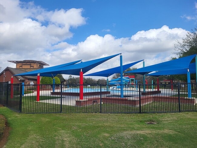 Building Photo - 7223 Yardley Dr