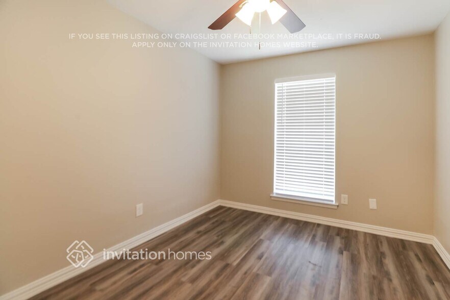 Building Photo - 1607 Remuda Cir