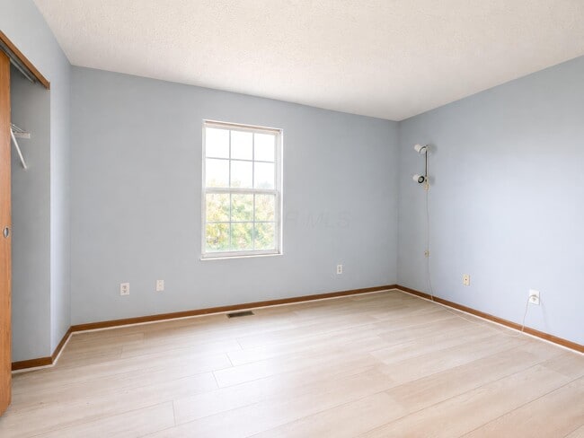 Building Photo - 238 Macfalls Way