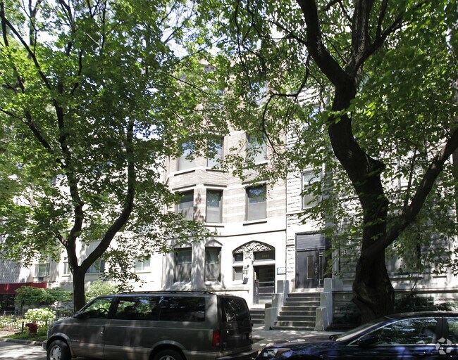 Primary Photo - 2623 N Hampden Ct