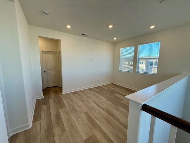 Building Photo - Amazing new home in San Marcos' best new d...