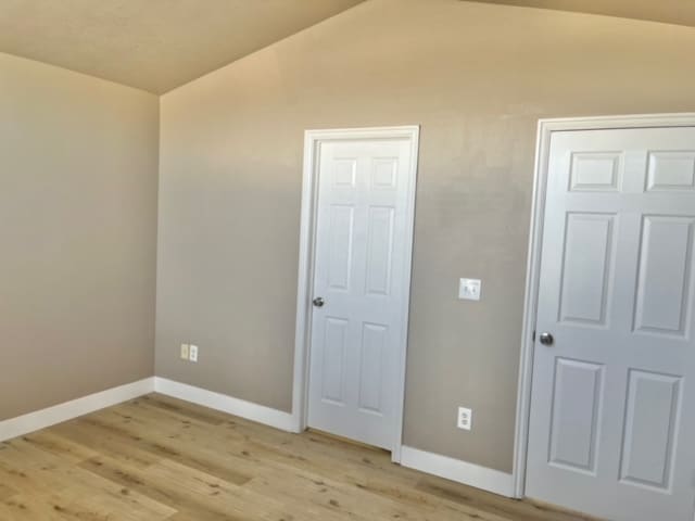 Building Photo - West Park Town House #72
