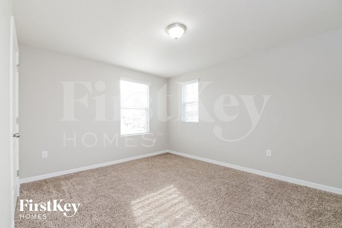 Building Photo - 4135 Lindever Ln