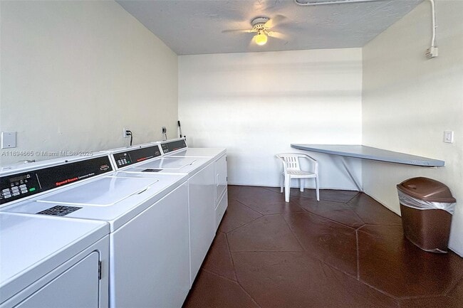 Building Photo - 201 178th Dr
