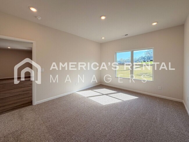 Building Photo - New Construction Home for Rent!