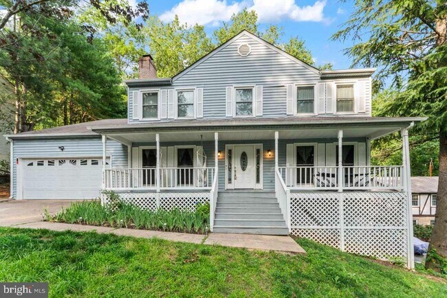 Building Photo - 2320 Harpoon Dr