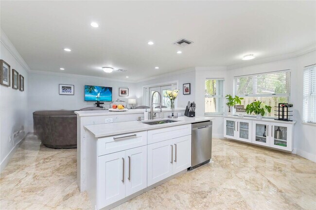 Building Photo - Southwest 123rd Avenue, Miami, FL 33186 - 4 BR 2.5 BA single-family home