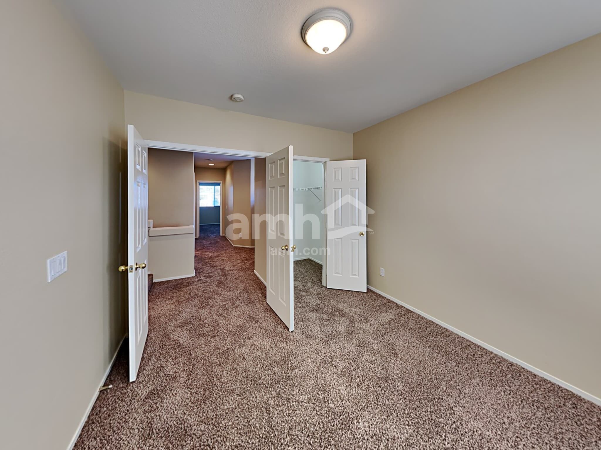 Building Photo - 10141 Flagstaff Butte Ave