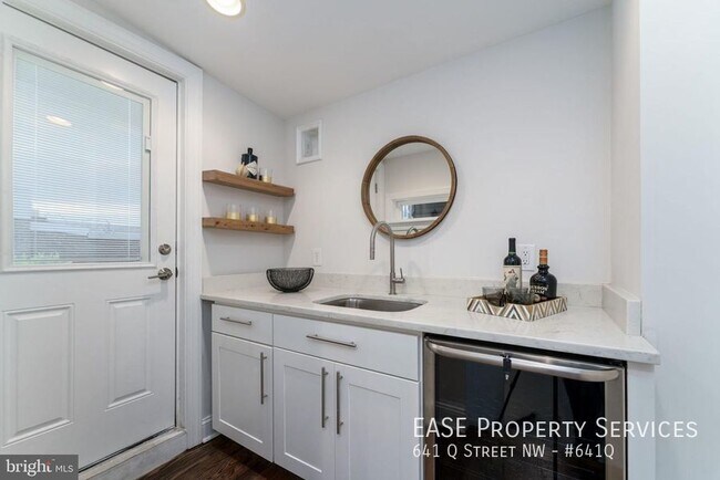 Building Photo - 641 Q St NW