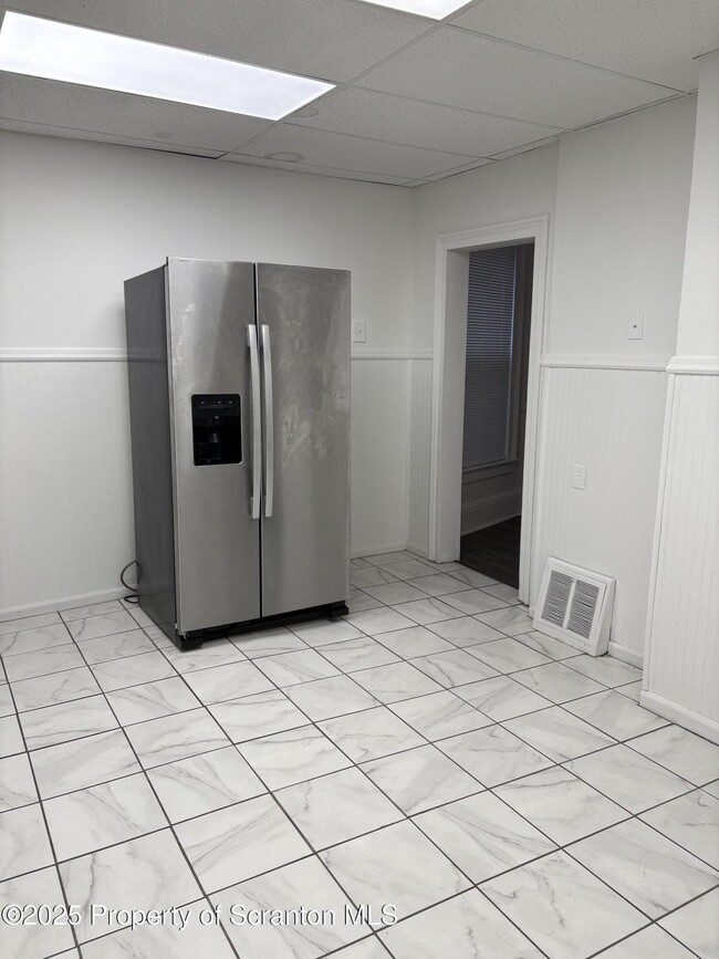 Building Photo - 31 Washington St