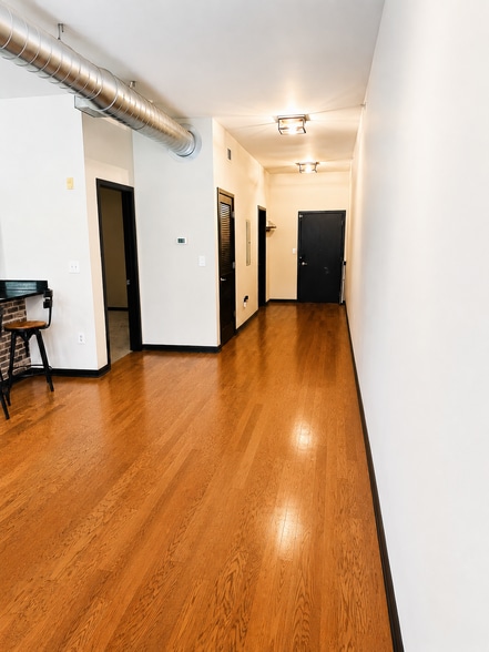 Building Photo - 5300 Peachtree Rd