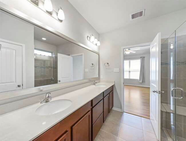 Building Photo - 5342 Rue Dela Croix Dr