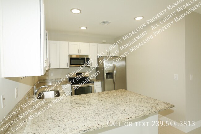 Building Photo - 7469 Pebble Beach Rd
