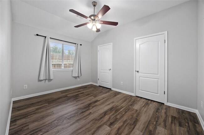 Building Photo - 3628 Hawk Ridge St