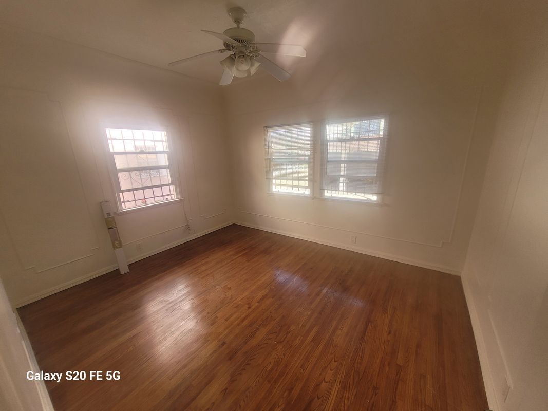 Building Photo - 4168 Garthwaite Ave