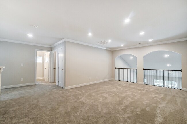 Building Photo - 5805 Barrowlands Ct