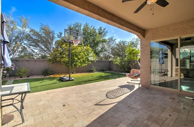 Building Photo - 4617 E Walter Way