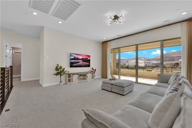 Building Photo - 10663 Stone Ledge Ave