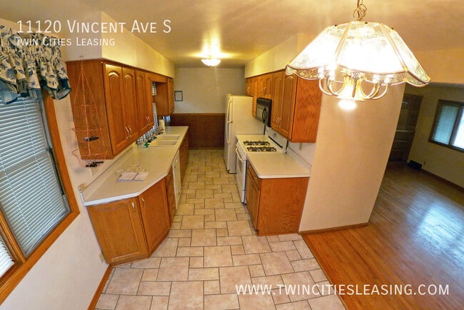 Building Photo - 11120 Vincent Ave S