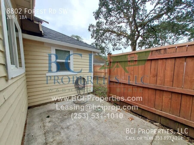 Building Photo - 8802 Forest Rd SW