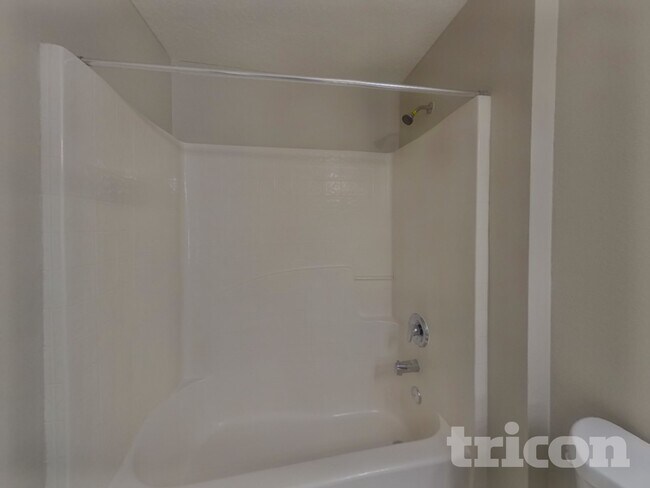 Building Photo - 3207 Murray Hill Loop