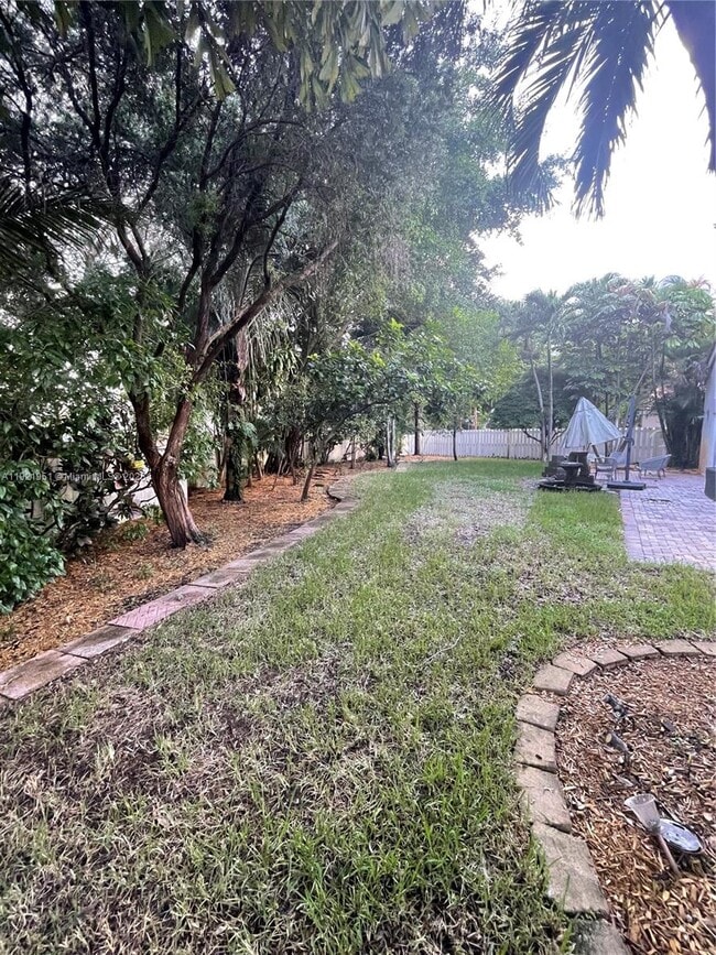 Building Photo - 3486 SW 51st St