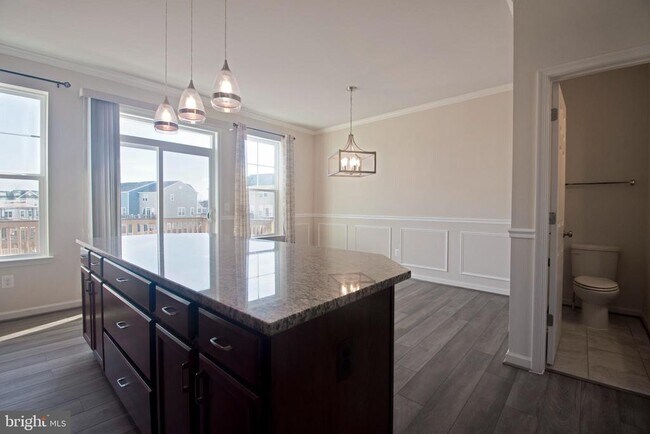 Building Photo - 105 Gristmill Ct