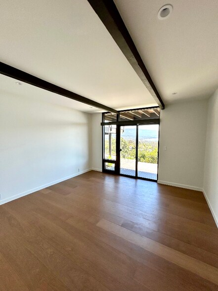 Building Photo - 1127 Harbor Hills Ln