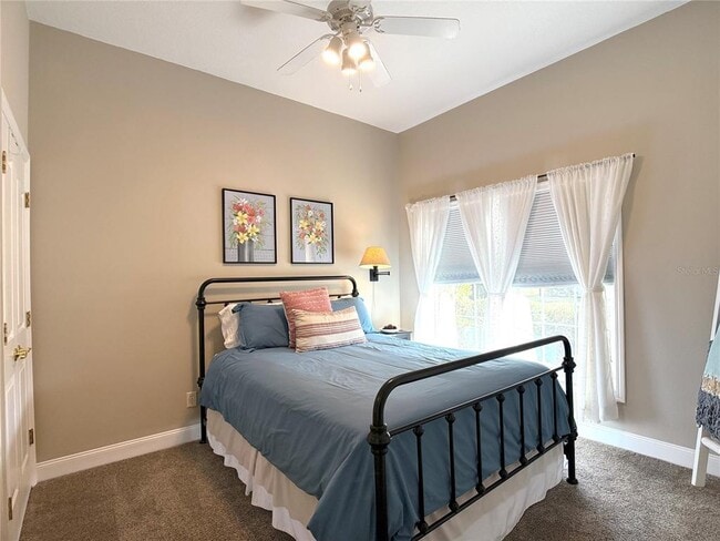 Building Photo - 104 Vista Loop